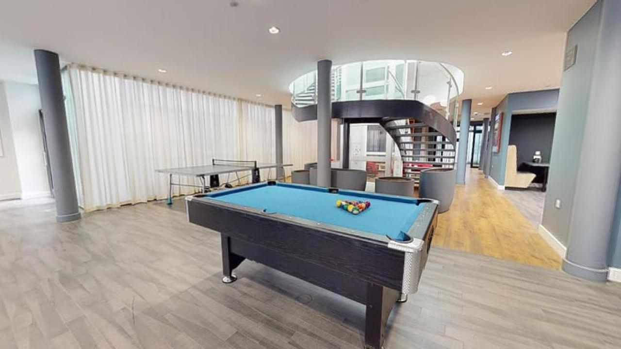 Apartment For Students Only Iq Will Wyatt Court London